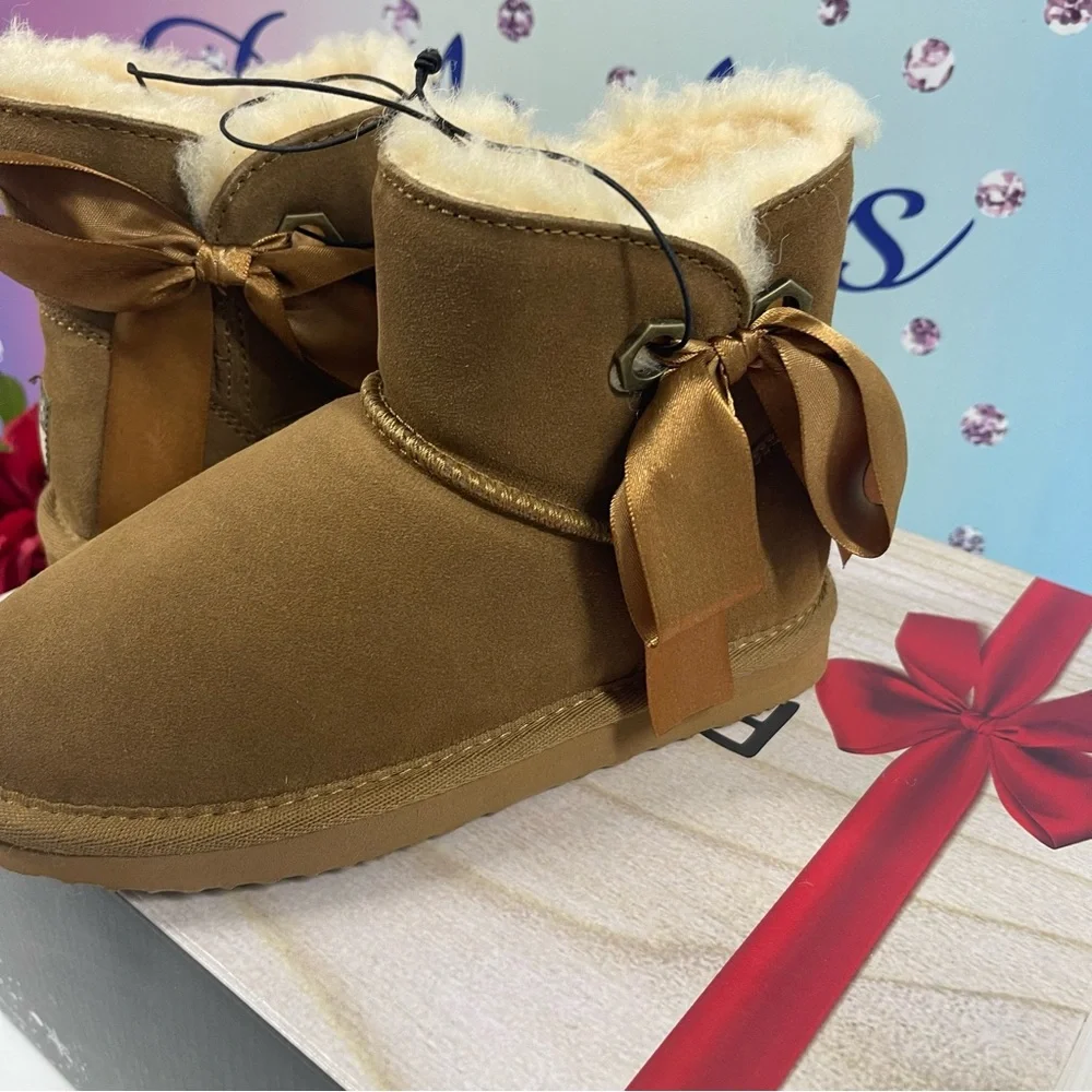 🐻BEARPAW AMELIA YOUTH BOOTS